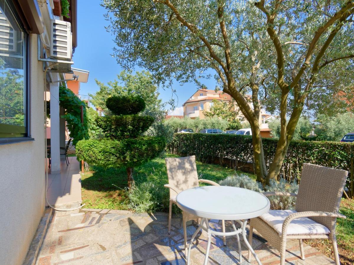 Apartments Marta By Rent Istria Novigrad  Bagian luar foto