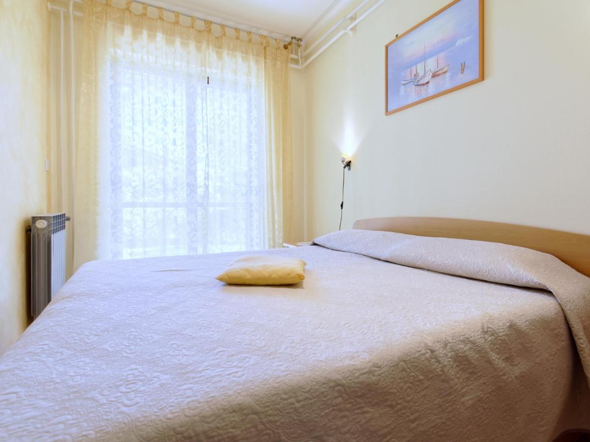 Apartments Marta By Rent Istria Novigrad  Bagian luar foto
